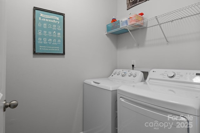7604 Tanglewood Way, Denver, NC 28037 - laundry room featuring washer and dryer