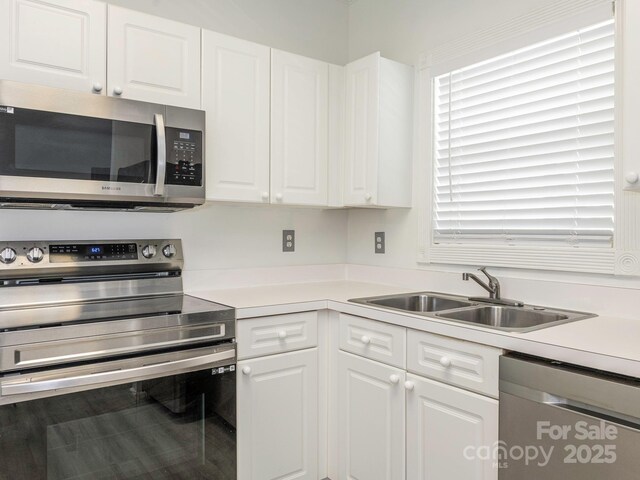 8747 Coralbell Ln, Charlotte, NC 28213 - photo 2