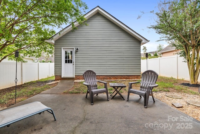 132 E Morehouse Ave, Mooresville, NC 28117 - view of patio with fence