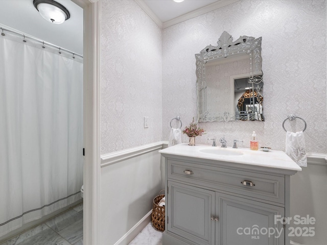 full bathroom with vanity, toilet, a shower with curtain, and wallpapered walls