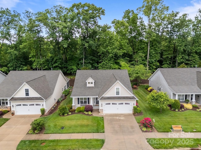 422 Drake Ln, Salisbury, NC 28146 - view of front facade featuring driveway, a front yard, and an attached garage