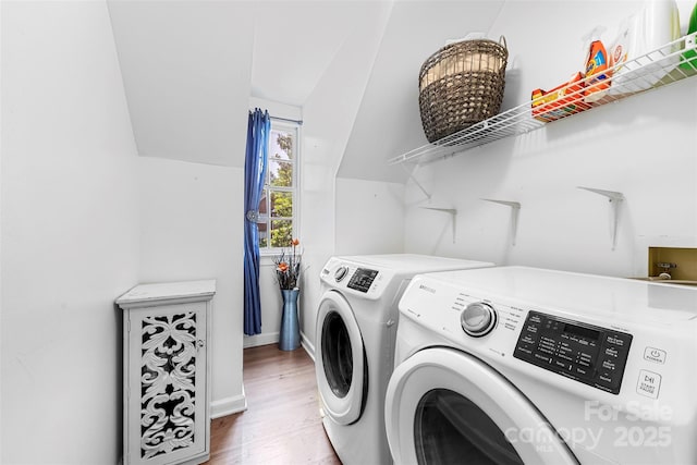 4846 Deer Cross Trl, Charlotte, NC 28269 - laundry room featuring washing machine and clothes dryer, wood finished floors, and baseboards