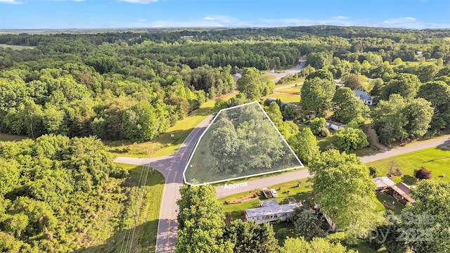 35 R E Johnson Ln, Hiddenite, NC 28636