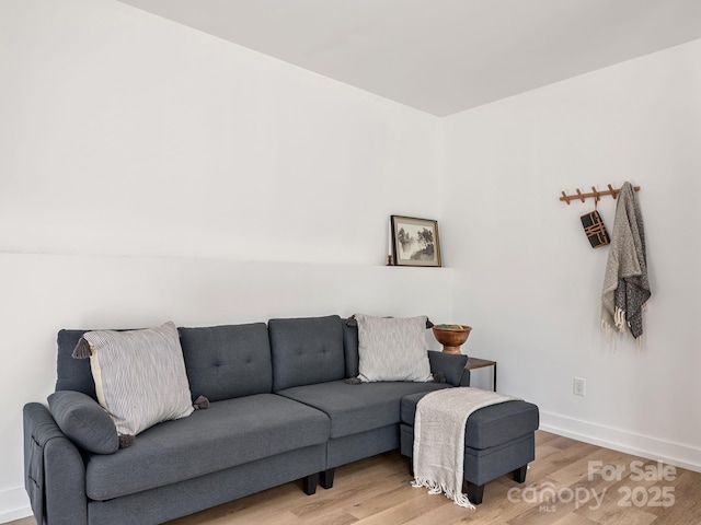 85 S Fork Trl, Lake Toxaway, NC 28747 - living area featuring light wood-style floors and baseboards