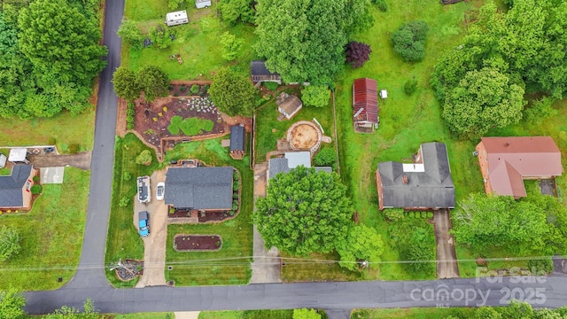 1405 8th Ave NW, Conover, NC 28613 - drone / aerial view