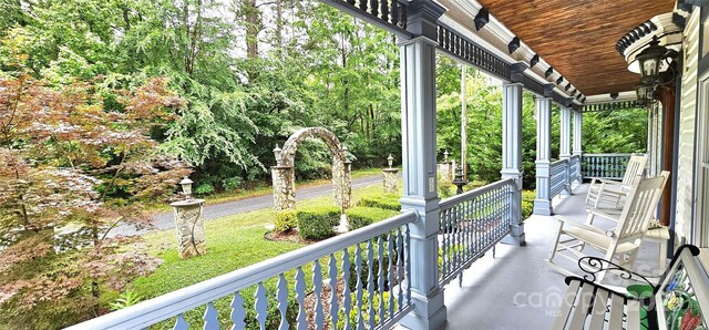 view of patio featuring covered porch