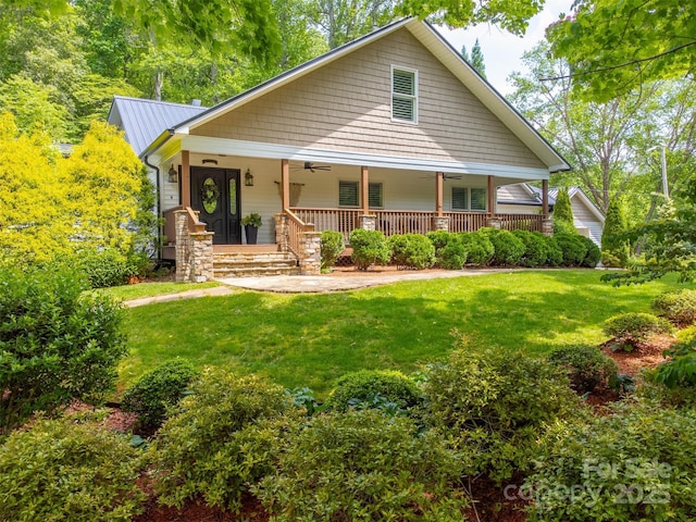 3407 Patton Rd, Franklin, NC 28734 - view of front of home featuring ceiling fan, covered porch, and a front yard