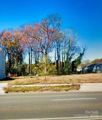 1717 Beatties Ford Rd, Charlotte, NC 28216