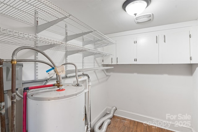 2953 Enfield Rd, Charlotte, NC 28205 - utilities featuring water heater