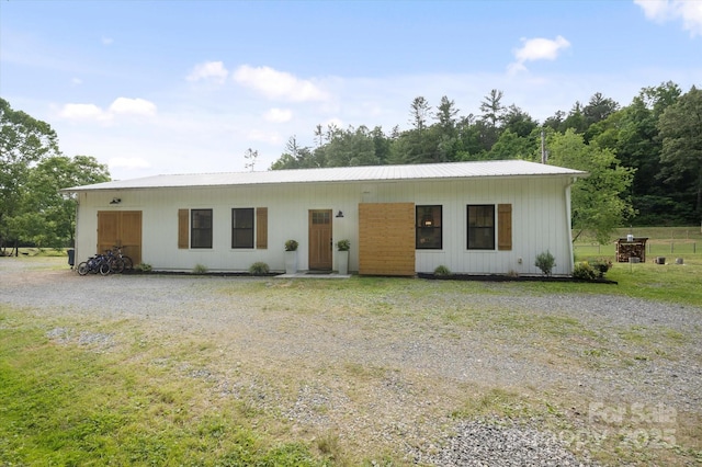942 Paint Fork Rd, Mars Hill, NC 28754