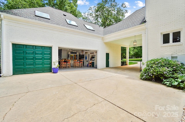 469 Valley Run Dr, Waxhaw, NC 28173 - garage with concrete driveway