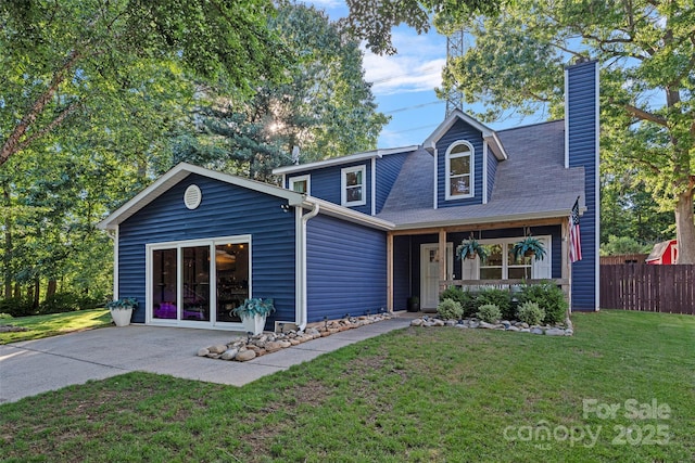 8007 Maxwelton Dr, Huntersville, NC 28078 - view of front of home with a chimney