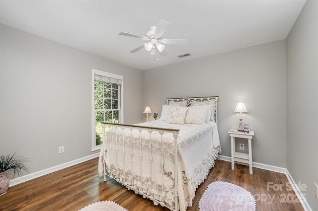 5208 Black Oak Ln, Waxhaw, NC 28173 - bedroom featuring wood finished floors, baseboards, and a ceiling fan