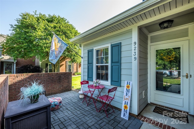 9239 N Vicksburg Park Ct, Charlotte, NC 28210 - view of patio