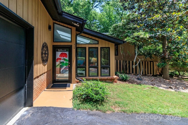 6119 Bittersweet Ln, Charlotte, NC 28270 - property entrance featuring fence