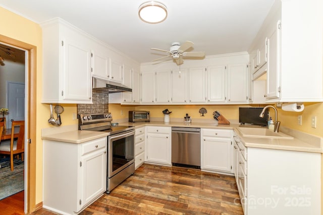 6119 Bittersweet Ln, Charlotte, NC 28270 - kitchen featuring stainless steel appliances, under cabinet range hood, wood finished floors, a sink, and ceiling fan