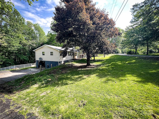 99 Boone St, Spruce Pine, NC 28777 - view of yard