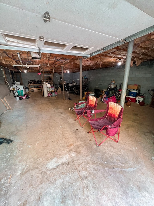 99 Boone St, Spruce Pine, NC 28777 - garage featuring a garage door opener