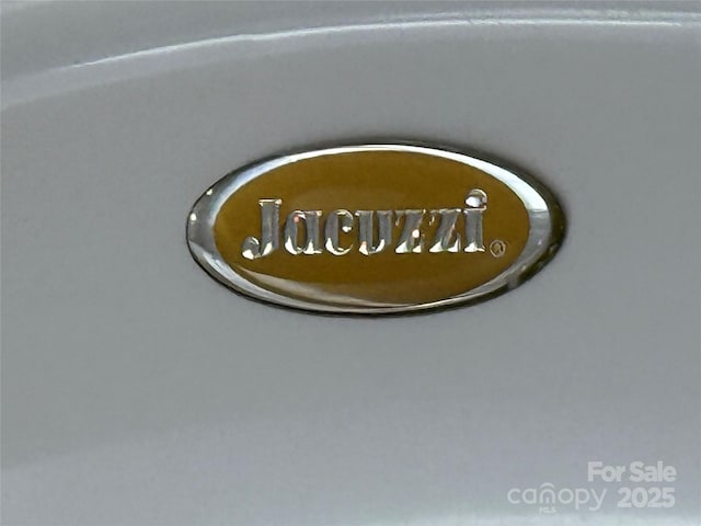 243 Lincoln St, Charlotte, NC 28203 - detailed view
