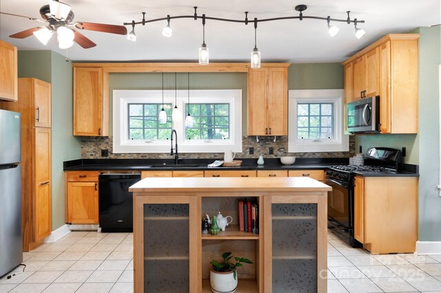 135 Tacoma Cir, Asheville, NC 28801 - photo 16