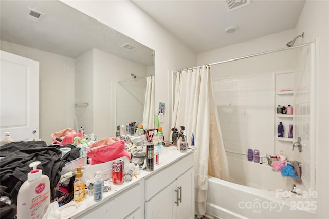 3985 Village Blvd NW, Conover, NC 28613 - full bath with shower / tub combo with curtain and vanity