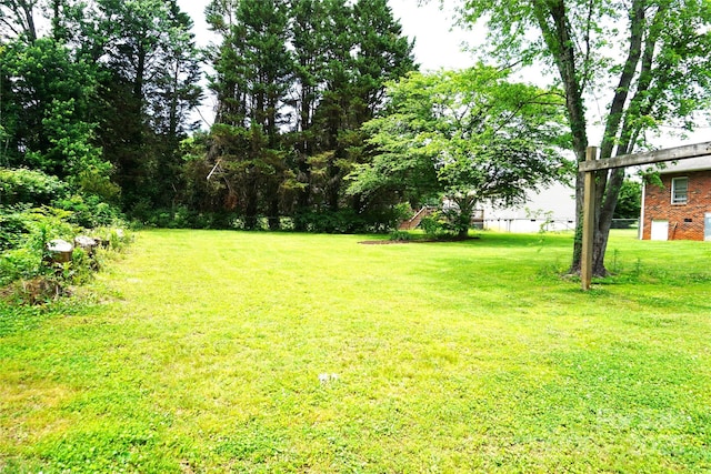 1958 19th Avenue Dr NE Unit 8, Hickory, NC 28601 - view of green lawn