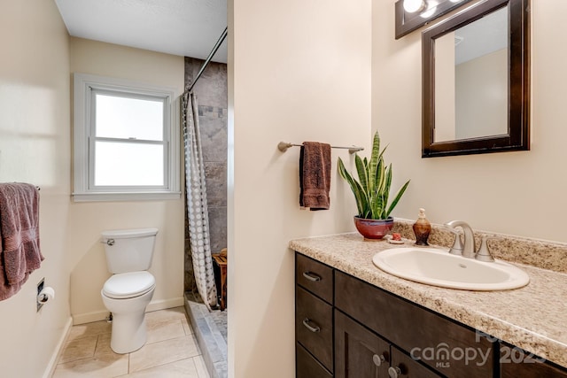 6334 Jacks Creek Rd, Burnsville, NC 28714 - full bath with toilet, tile patterned floors, baseboards, vanity, and a shower with curtain