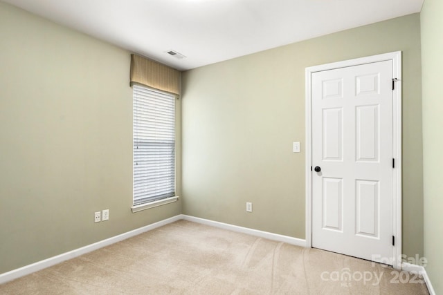 12824 Harvest Time Ct, Charlotte, NC 28278 - empty room featuring light colored carpet and baseboards
