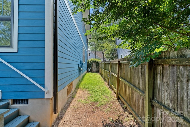 331 Solomon St, Charlotte, NC 28216 - view of fenced backyard