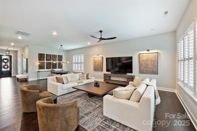 562 Preservation Dr, Fort Mill, SC 29715 - living area featuring dark wood-style flooring, baseboards, ceiling fan, and recessed lighting
