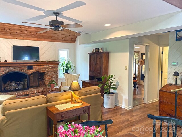 59 Shand St, Saluda, NC 28773 - photo 10