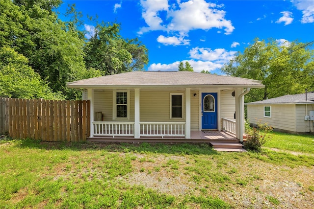 485 Lincoln St, Cramerton, NC 28032 - view of front of property featuring a porch