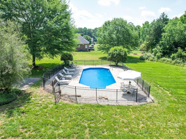 1508 Avalon Oaks Ct, Dallas, NC 28034 - view of swimming pool featuring a patio