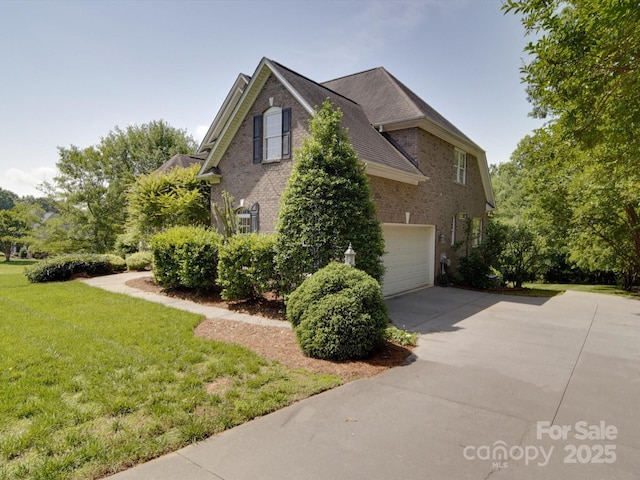 1508 Avalon Oaks Ct, Dallas, NC 28034 - view of side of home with driveway, brick siding, a lawn, and a garage