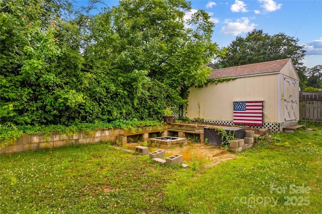 211 Ridgecrest St, Kannapolis, NC 28081 - view of yard with a garden