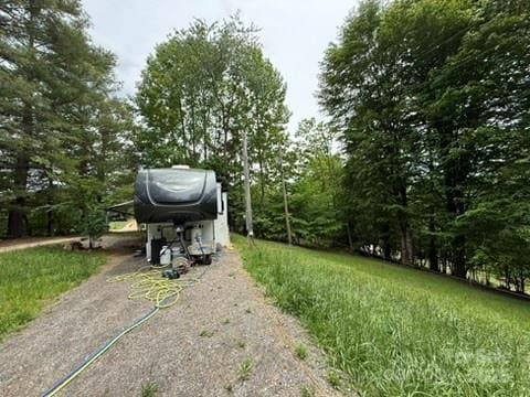 25 Mace Rd, Marshall, NC 28753
