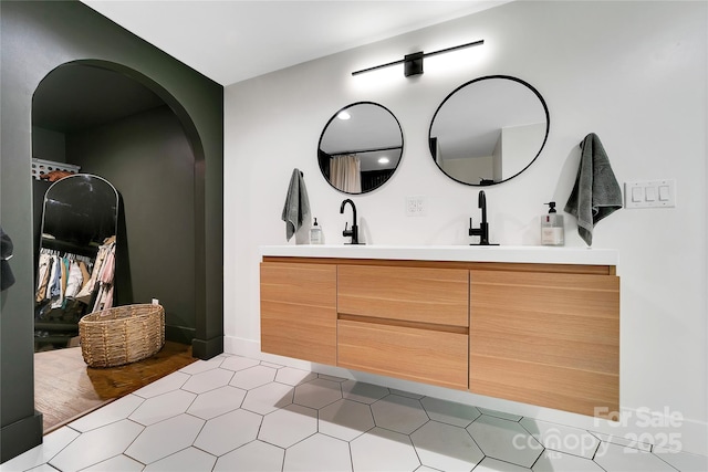 903 Middlefork Rd, Brevard, NC 28712 - bathroom featuring double vanity