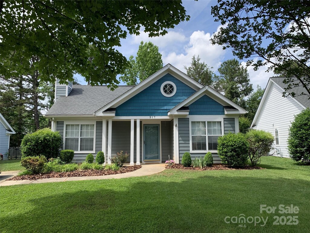 317 Cedarcroft Dr, Mooresville, NC 28115 - photo 1