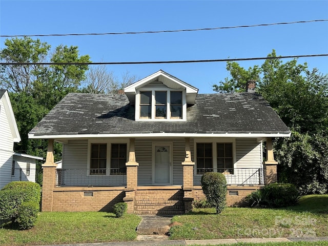 462 Dave Lyle Blvd, Rock Hill, SC 29730 - bungalow-style house with a porch, a shingled roof, and a front yard