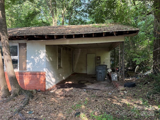 112 Greenwood Ave, Belmont, NC 28012 - view of outbuilding featuring a carport