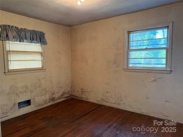 112 Greenwood Ave, Belmont, NC 28012 - unfurnished room with hardwood / wood-style flooring and baseboards