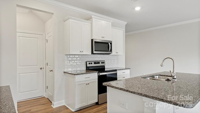 330 Creekview Rd, Hendersonville, NC 28792 - photo 6