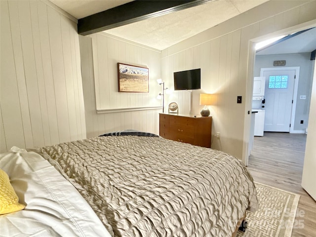 109 Beechwood Ln, Beech Mountain, NC 28604 - bedroom with wood finished floors and beam ceiling