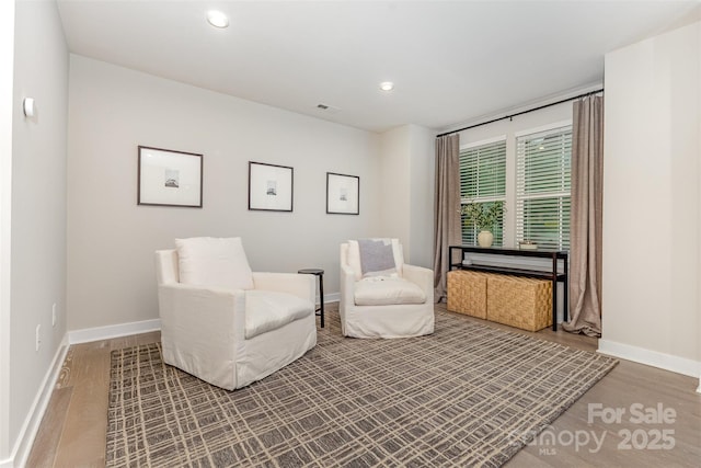 625 Uwharrie River Rd, Charlotte, NC 28211 - sitting room with wood finished floors, baseboards, and recessed lighting