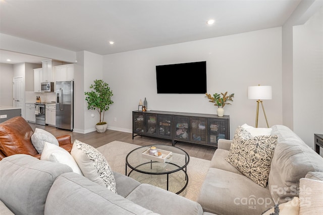 625 Uwharrie River Rd, Charlotte, NC 28211 - living room featuring light wood finished floors, recessed lighting, and baseboards