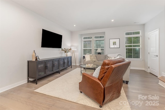 625 Uwharrie River Rd, Charlotte, NC 28211 - living area with wood finished floors, healthy amount of natural light, baseboards, and recessed lighting