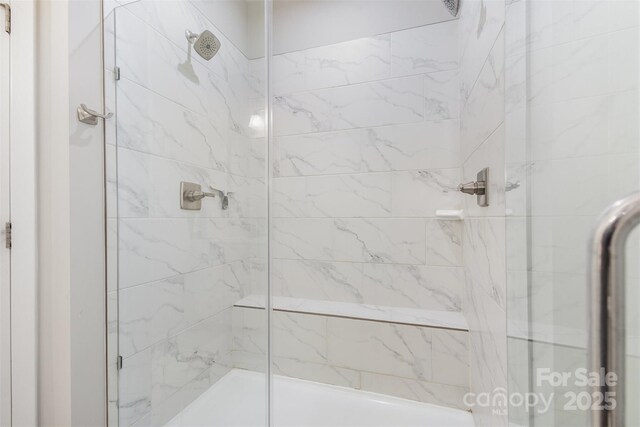625 Uwharrie River Rd, Charlotte, NC 28211 - full bath featuring an enclosed shower