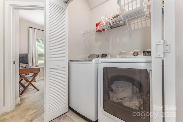 625 Uwharrie River Rd, Charlotte, NC 28211 - laundry room with independent washer and dryer, light carpet, baseboards, and a desk