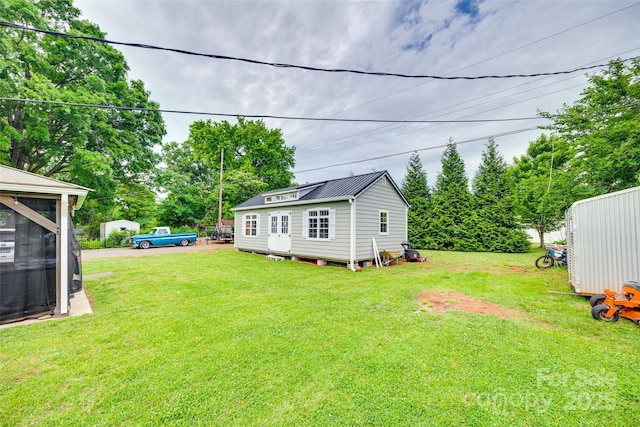 622 University Dr, Rock Hill, SC 29730 - view of grassy yard featuring an outdoor structure
