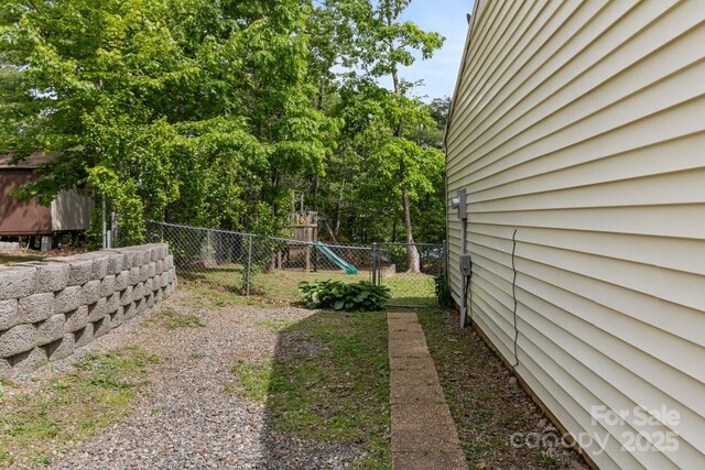 65 Knoll Ridge Dr, Asheville, NC 28804 - photo 37